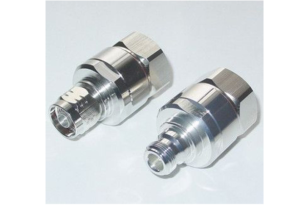 Đầu 7/8 (đực/cái) 1 Đầu 7/8 (đực/cái)